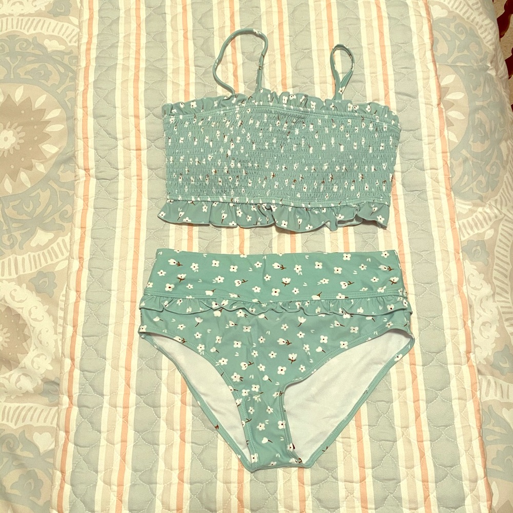 High waisted bikini